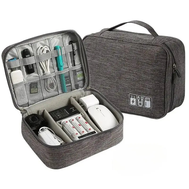 Unisex Reise-Organizer für Elektronik & Kabel. Wasserdichte Kabeltasche für Powerbank, Kopfhörer & Zubehör.