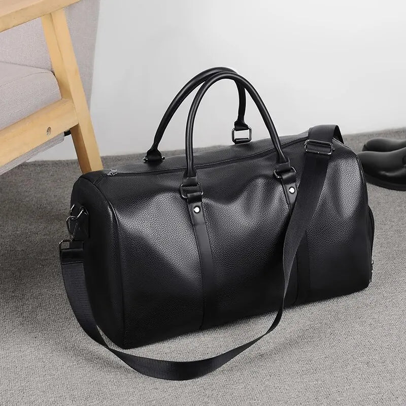 Klassische PU-Reisetasche in Retro-Optik, wasserdicht und geräumig für Sport und Reisen.