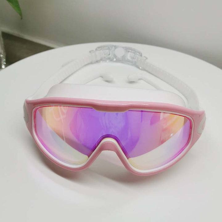 Ergonomische Unisex Schwimmbrille, wasserdicht & beschlagfrei, ideal für Sport & Training.
