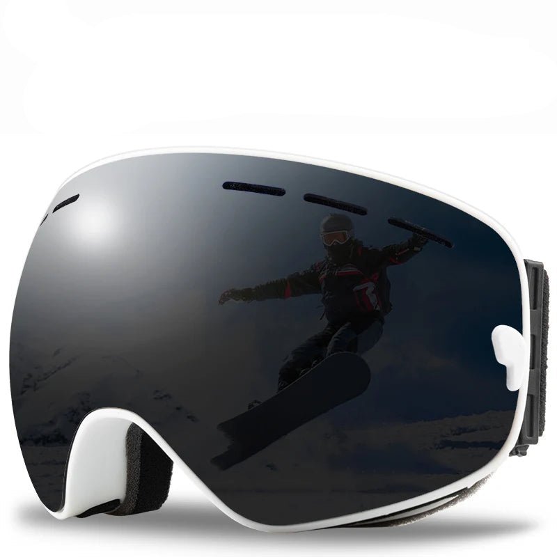 Strapazierfähige Schutzbrille für Wintersport, resistent gegen Kälte und Schnee. Mit optimalem UV-Schutz.