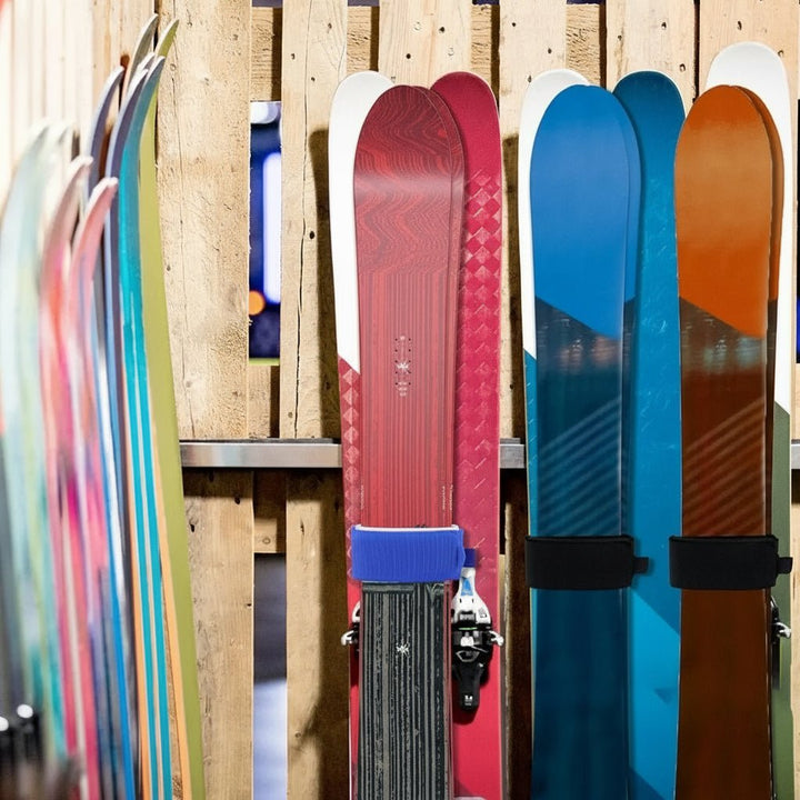 Strapazierfähige Unisex Skigurte (2 St.) für Ski & Snowboards. Bieten robusten Schutz beim Transport Ihrer Wintersportausrüstung.