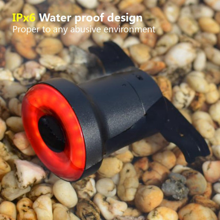 Smartes Fahrradrücklicht mit Bremslichtsensor, USB-aufladbar, IPX6. Optimale Sichtbarkeit und Sicherheit unisex.
