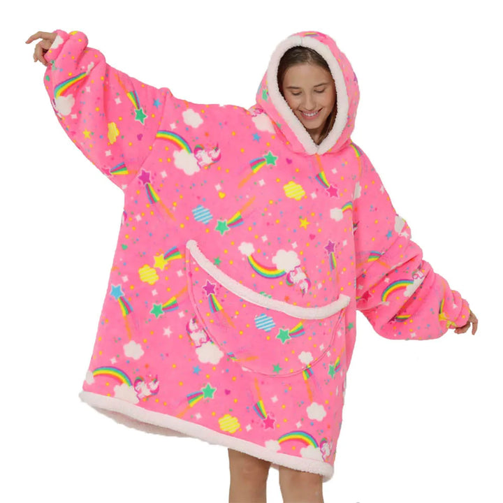 SnugJoy Oversized Kuscheldecke mit Kapuze & Taschen. Die wärmende Fleece-Decke, perfekt als Geschenkidee.