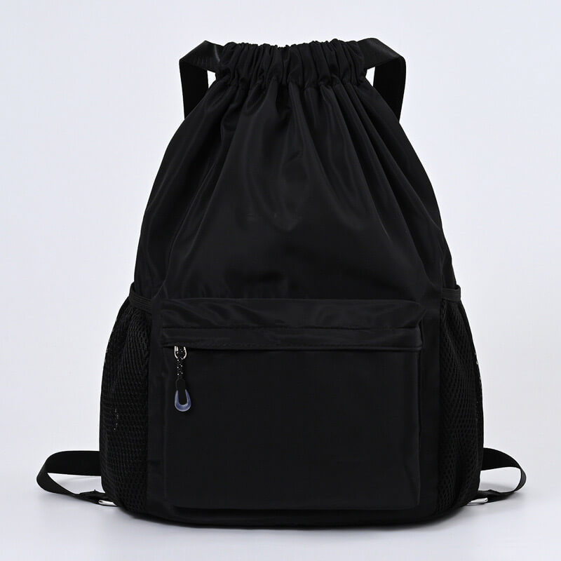 Stylischer Kordelzug-Rucksack als Schultasche oder für Freizeitaktivitäten.