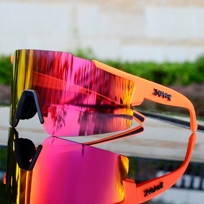 Unisex Sport-Sonnenbrille, verspiegelt. Fahrradbrille, Laufbrille & Outdoorbrille mit UV-Schutz für aktiven Lifestyle.