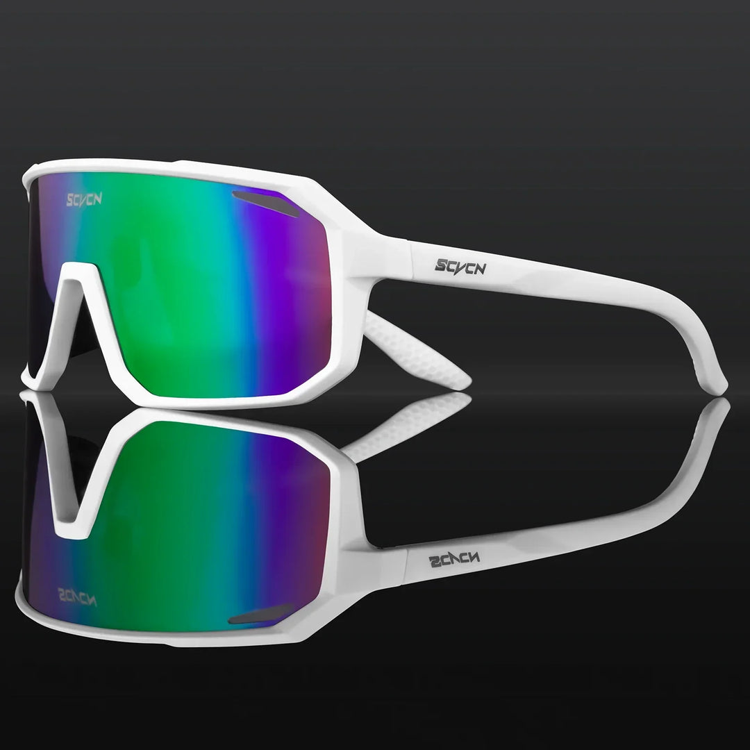 Performante Fahrrad- und Laufbrille mit UV400 Schutz für klare Sicht.