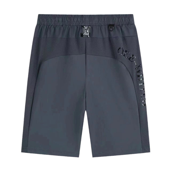 Funktionelle Super-Stretch Shorts, schnelltrocknend & atmungsaktiv; perfekt für jede Sport- & Freizeitaktivität.
