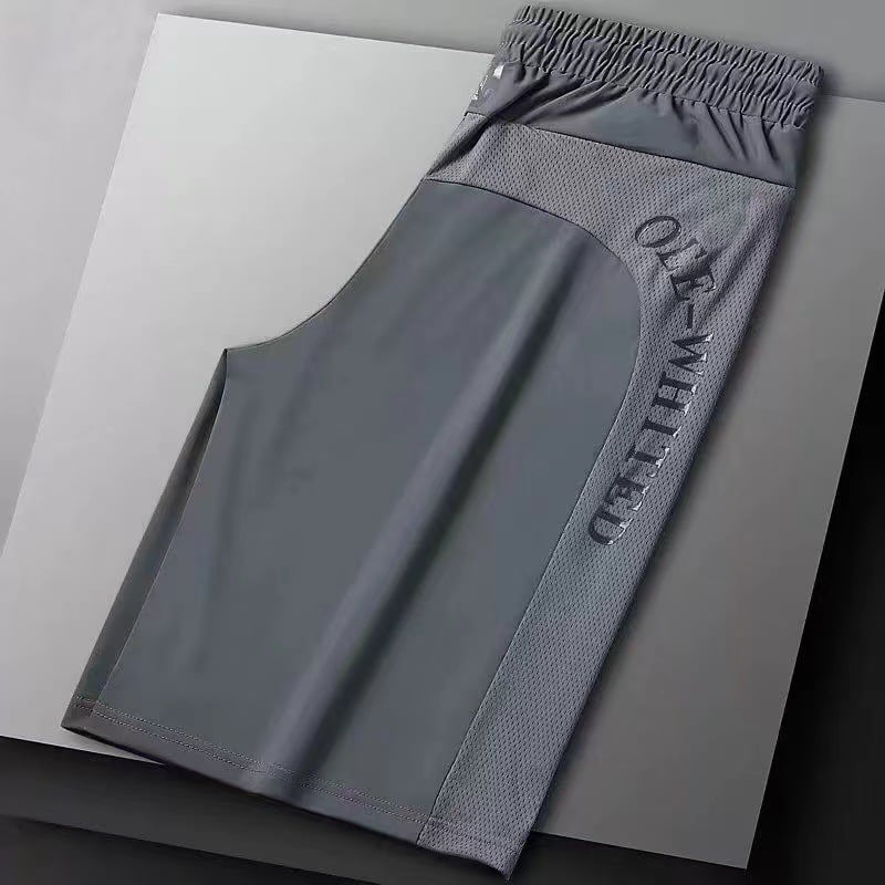 Unisex Stretch Sportshorts für aktive Momente; schnelltrocknend & komfortabel bei Outdoor & Reiseabenteuern.