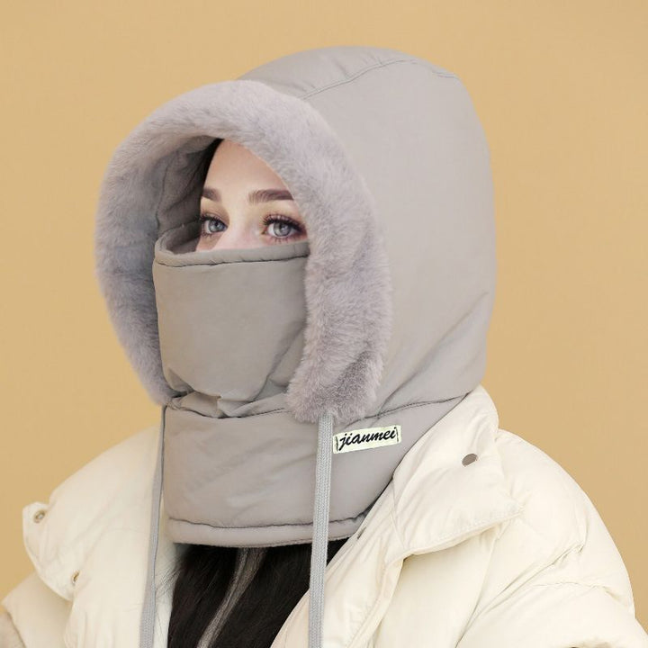 Robuste Thermomütze mit Gesichtsmaske, ideal für kalte Wintertage & Outdoor-Abenteuer.
