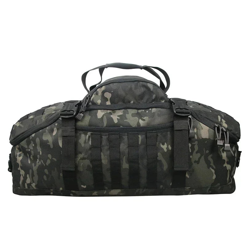 Taktische Unisex Reisetasche in Camouflage. Strapazierfähiger Rucksack für Abenteuer & Sport.