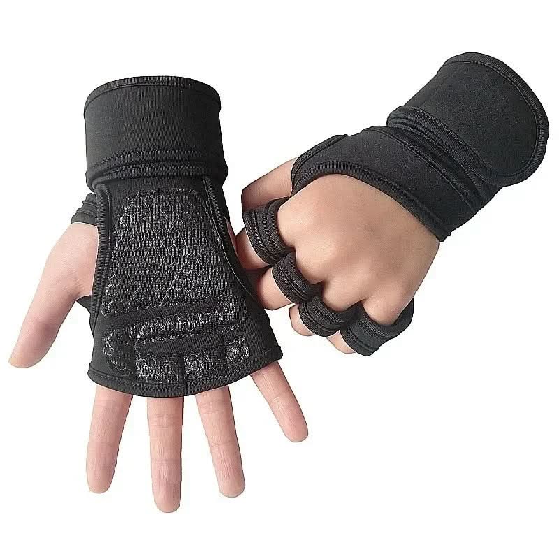 Schwarze Unisex-Trainingshandschuhe für sicheren Griff und Stabilität bei jedem Workout. Wichtiges Gym-Zubehör.