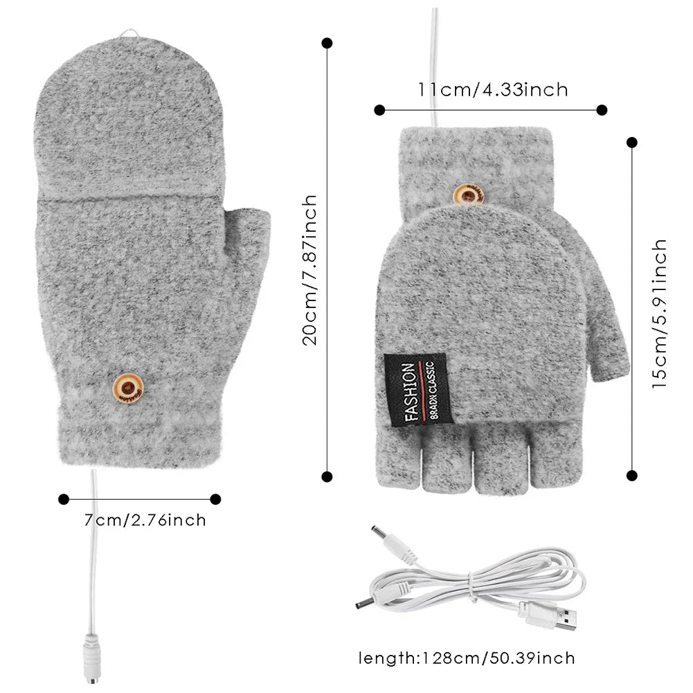 Person arbeitet am Laptop mit USB-Heizhandschuhen. Gadget für warme Hände im Büro oder Home-Office.