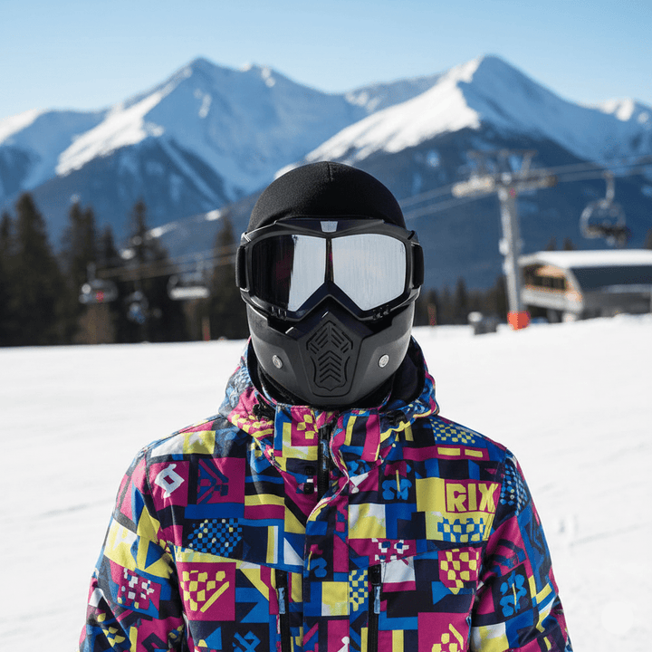Komfortable & verstellbare Vollgesichts-Skimaske. Bietet umfassenden Schutz für Wintersportler bei Schnee & Sonne.