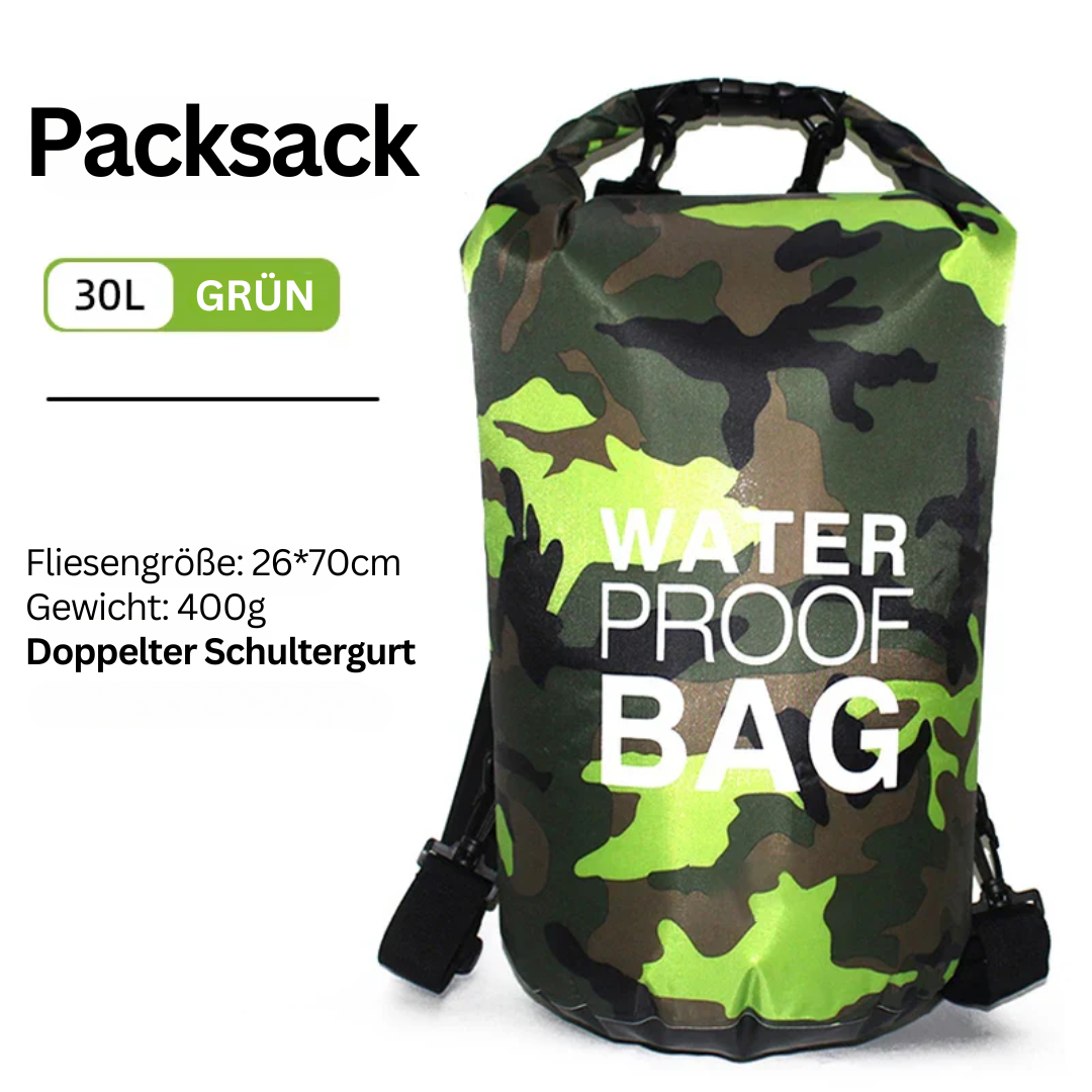 Person trägt unisex Rucksack beim Kajakfahren. Wasserdicht, ideal für Abenteuer, Angeln und Wassersport.