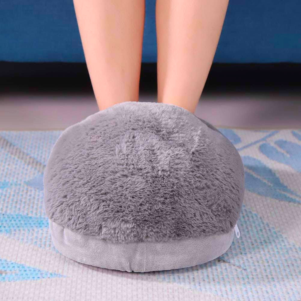 Weicher Plüsch XL Fußwärmer, USB-betrieben und beheizt für gemütliche Wärme. Ideal gegen kalte Füße im Winter.