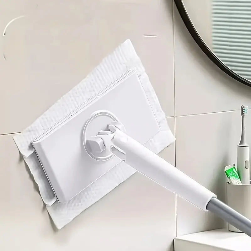 Hochwertiger Wischmopp für die Bodenreinigung. Robustes Reinigungsgerät für den täglichen Haushalt.