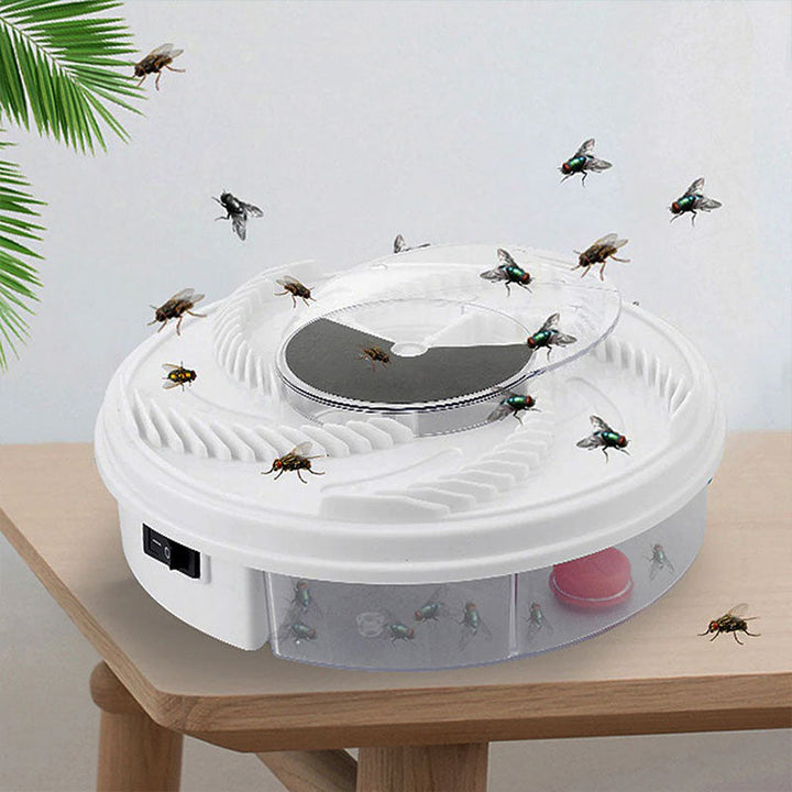 Universelle Fliegenfalle mit Rotation und Köderkammern für effektiven, chemiefreien Insektenschutz innen & außen.