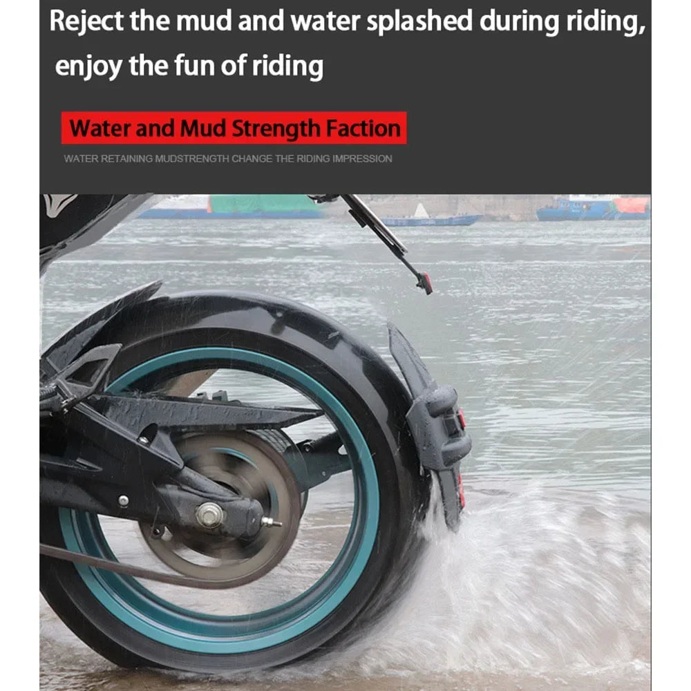 Eleganter Motorrad Spritzschutz mit Reflektor für sauberes Fahren, optimalen Schutz & verbesserte Sichtbarkeit.