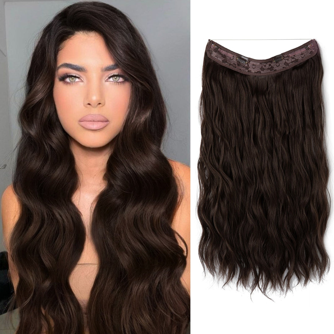 Unsichtbare Haarverlängerung am Modell, natürliche Länge und Fülle für Beauty.