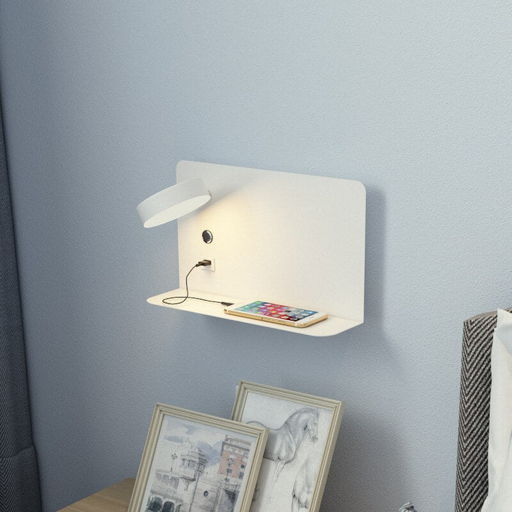 USB-aufladbare LED-Wandleuchte mit flexibler Halterung; dimmbar, kabellos als praktische Innenbeleuchtung.