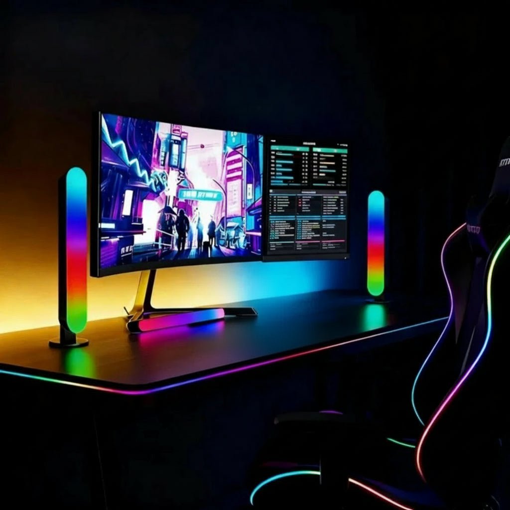 Dynamische RGB Gaming Lichtleiste unter dem Monitor für immersive Erlebnisse.