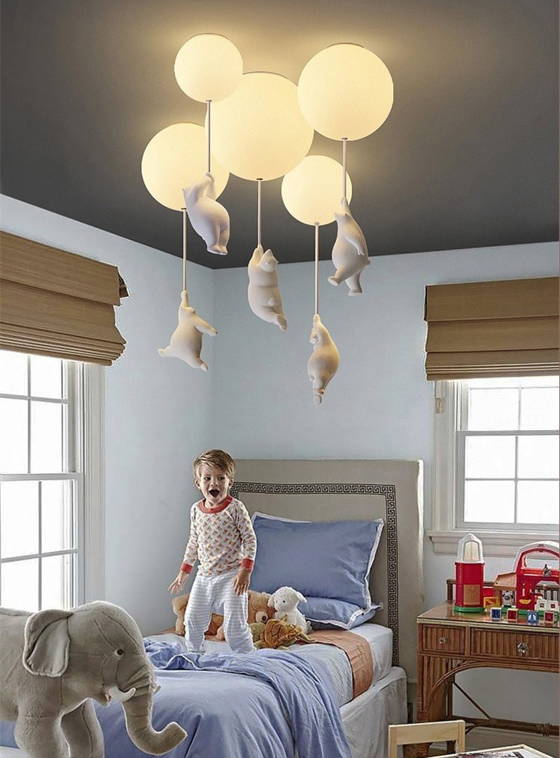 Design-Deckenleuchte: Spielerischer Ballonbär bringt helles Licht ins Kinder- oder Wohnzimmer.