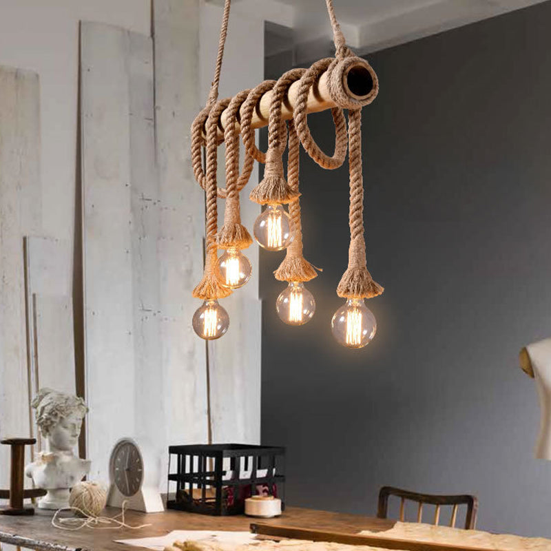Moderne Bambuslampe mit Seil, höhenverstellbar. Industrielles Design für jeden Raum.