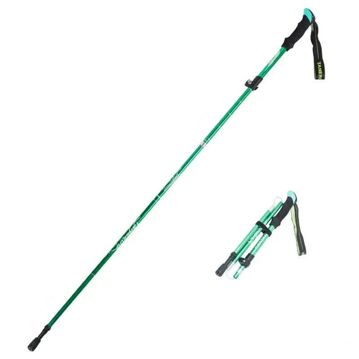Komfortable Wanderstöcke mit Korkgriffen, atmungsaktiv und schweißabsorbierend für lange Touren.