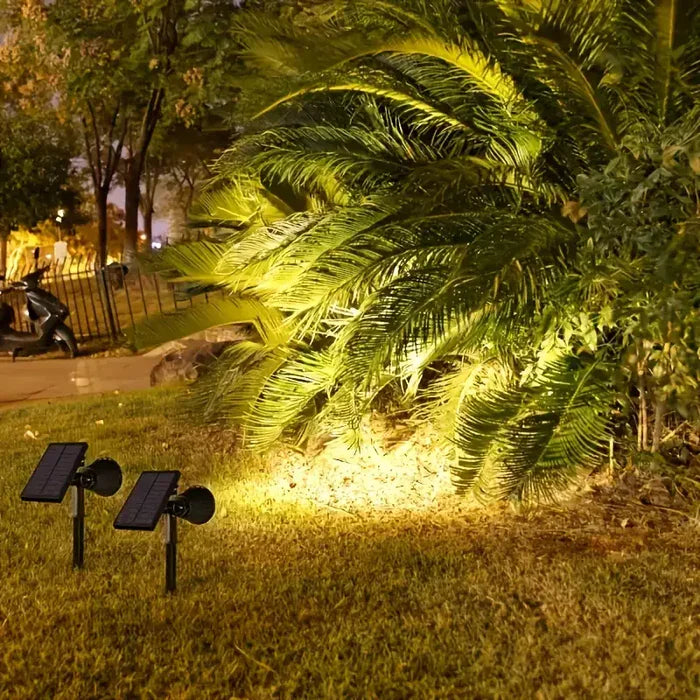 Verstellbarer LED Solar-Gartenstrahler für außen, energieeffizient & wetterfest, ideal für Wege.
