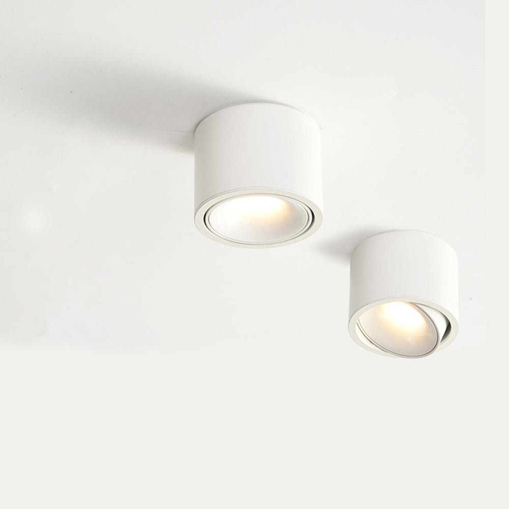 Energieeffizientes LED Spotlight, schwenkbar & verstellbar für gezielte Akzentbeleuchtung.