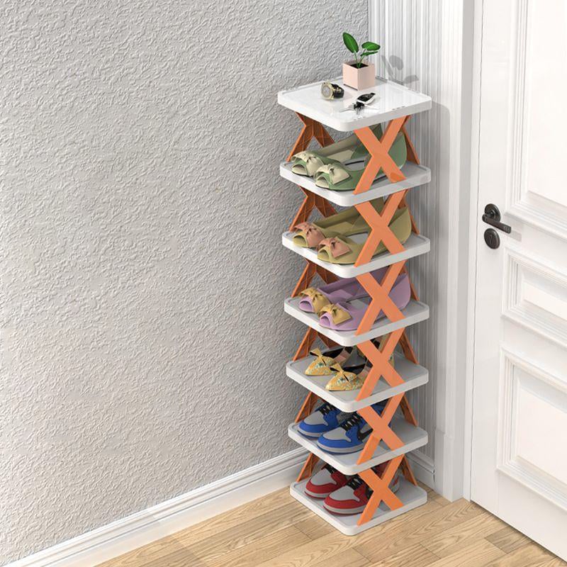 Funktionales Schuhregal mit mehreren Ebenen; ideal zur Organisation von Schuhen im Haushalt.
