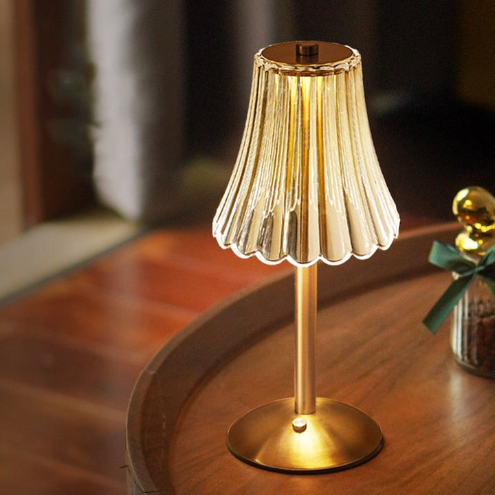 Vielseitige LED Retro Tischlampe, kabellos & dimmbar, ideal für Wohnzimmer und Schlafzimmer Beleuchtung.