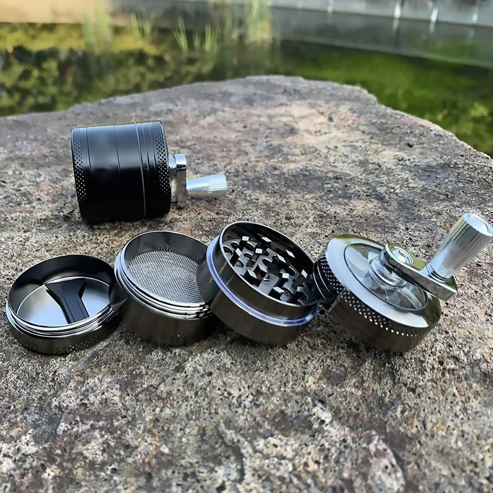 Praktische Pfeffermühle und Salzmühle aus glänzendem Edelstahl, ein stilvoller Küchenhelfer für jede Mahlzeit.