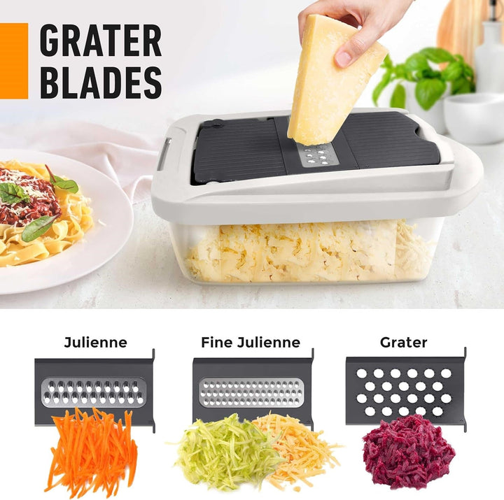 Detailansicht des grau-grünen Gemüseschneiders 10-in-1 mit scharfen Klingen für präzises Schneiden und Würfeln.