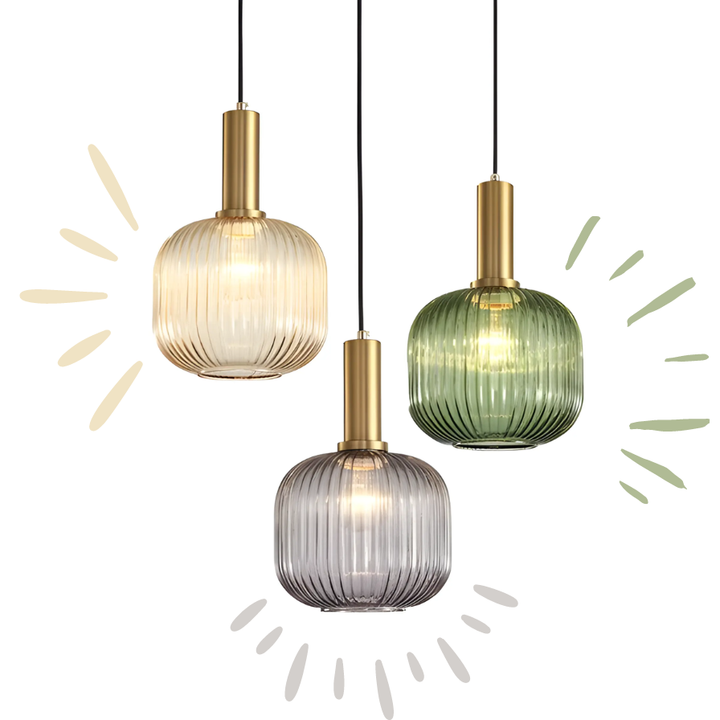 Edle Glaslampe im Vintage-Design, eine Hängeleuchte die Stil und Gemütlichkeit bringt.
