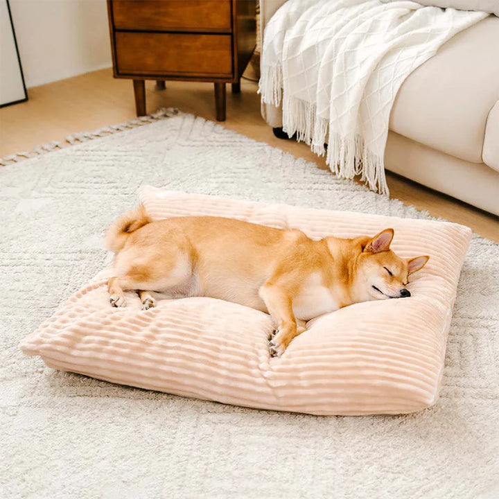 Modernes Vintage Hundebett im Sofa-Design. Graues, waschbares Haustierbett für Gemütlichkeit und Stil.