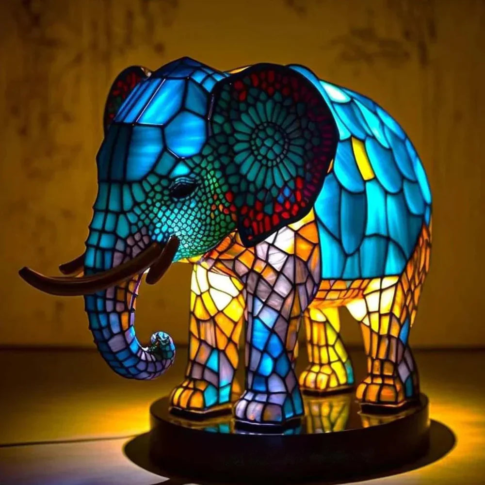 Farbefrohe Buntglas Tierlampe VitraFauna, bringt Kunst und Licht in Ihr Haus.
