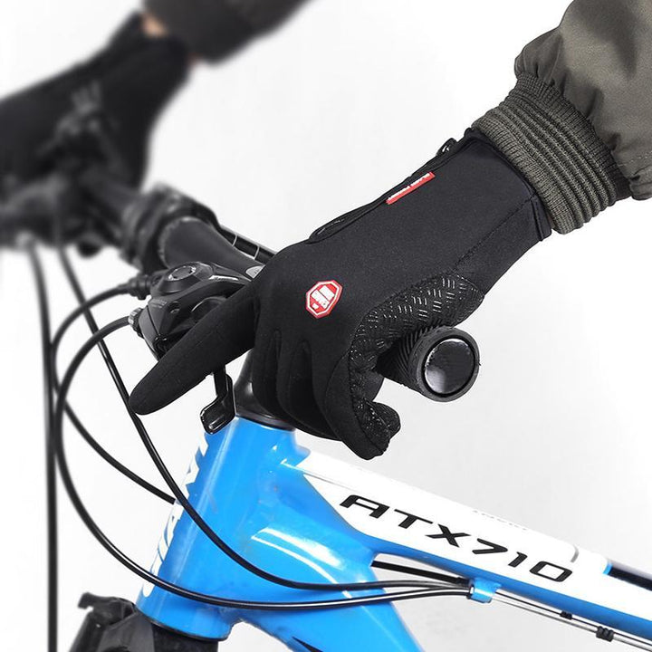 Leichte Thermo-Laufhandschuhe, atmungsaktiv & warm, für ungestörtes Training im Winter.