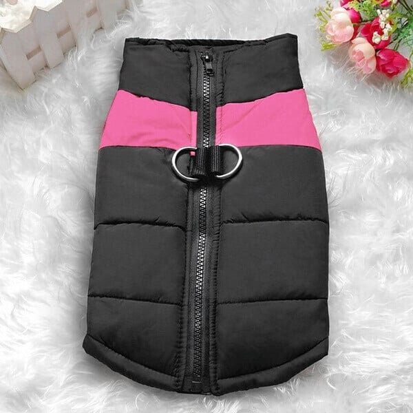 Stilvolle, wasserdichte Winter-Hundeweste mit Fleece-Futter, reflektierend & mit integrierter Leine.