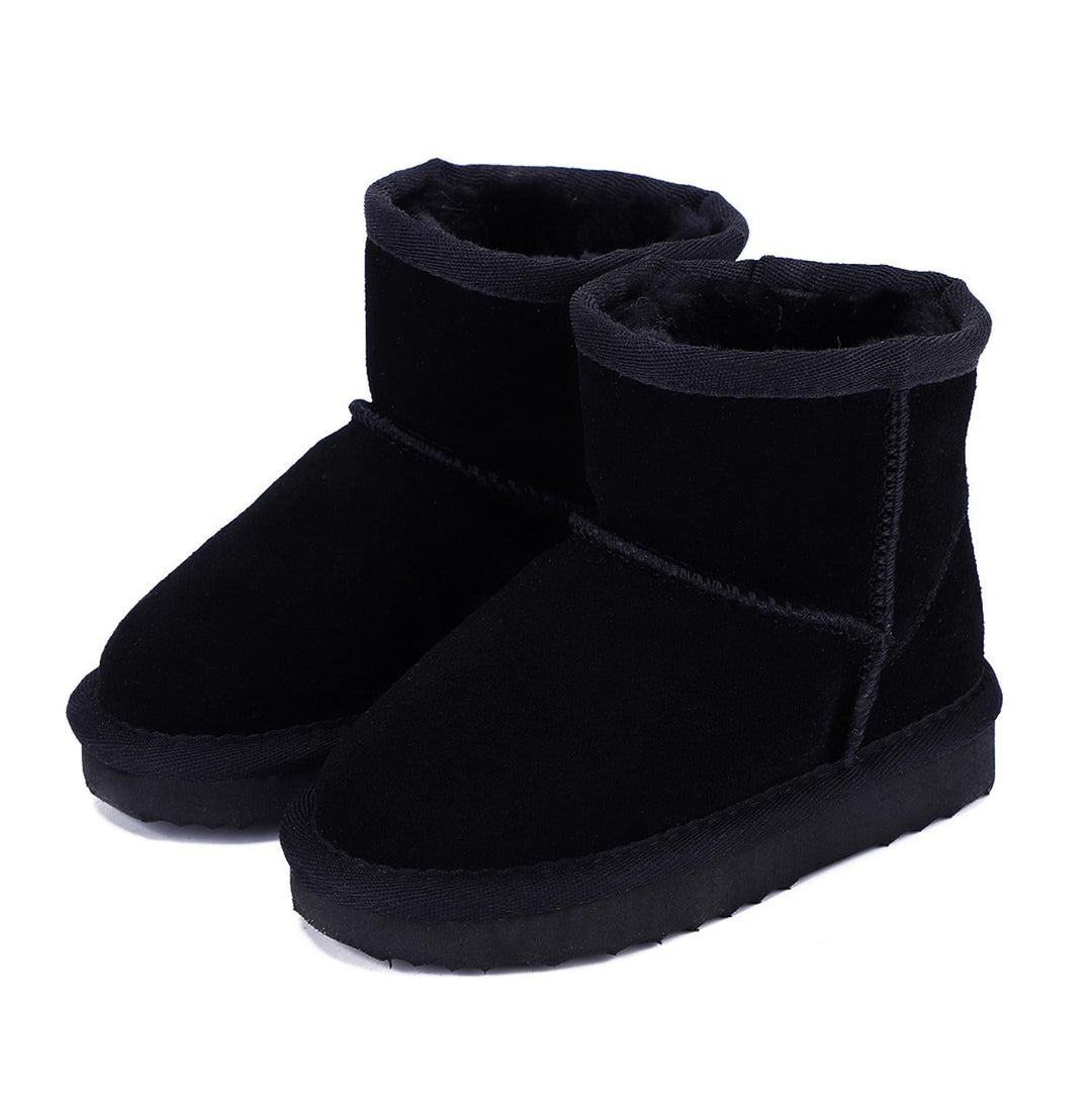 Wasserdichte Kinder Winterstiefel schützen kleine Füße zuverlässig vor Nässe und Kälte bei Schnee und Matsch.