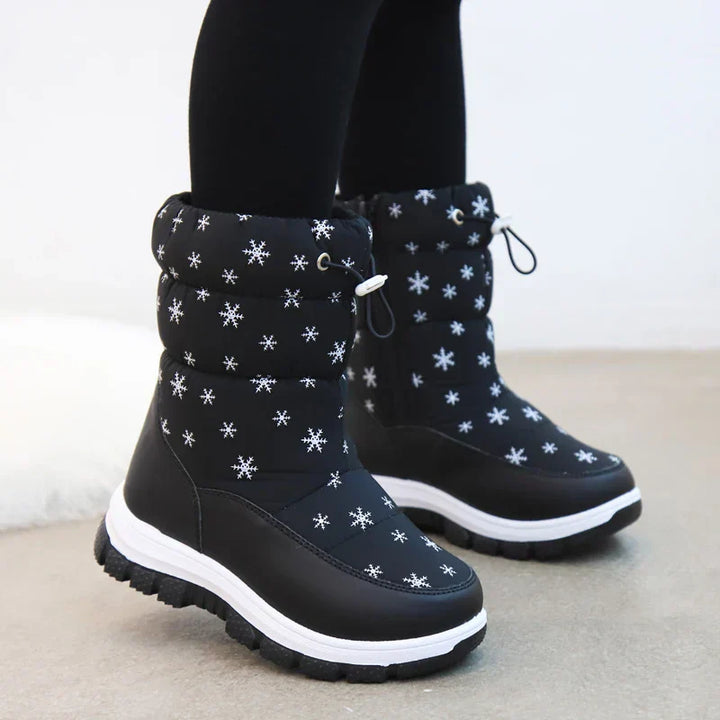 Hochwertige Mädchen-Damen Schneestiefel; wasserdicht, warm und rutschfest für optimalen Schutz im Schnee.