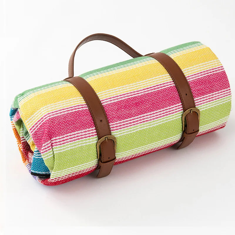 Langlebige Picknickdecke, wasserdicht von pw260412, faltbar für platzsparende Aufbewahrung & Transport.
