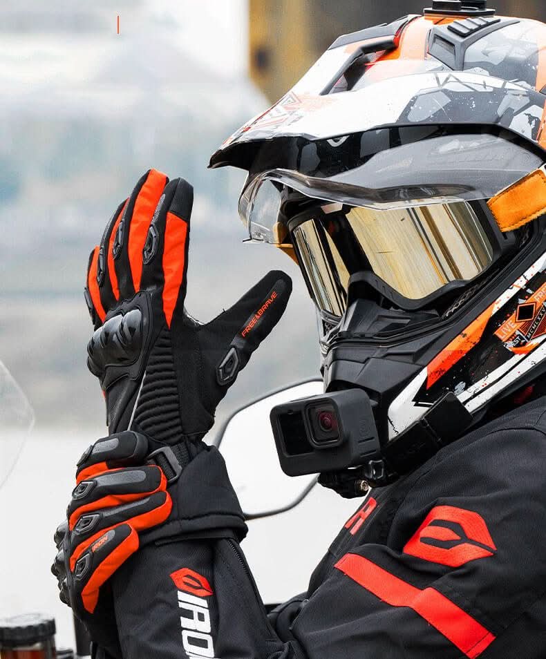 Robuste Winter Motorradhandschuhe mit Isolierung & Wasserdichtigkeit für Komfort auf langen Fahrten. Kältebeständig.