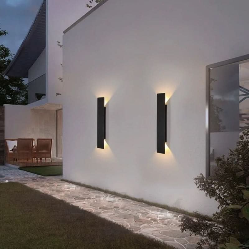 Moderne Aluminium LED-Wandleuchte, wasserdicht, ideal für Garten- & Terrassenbeleuchtung.