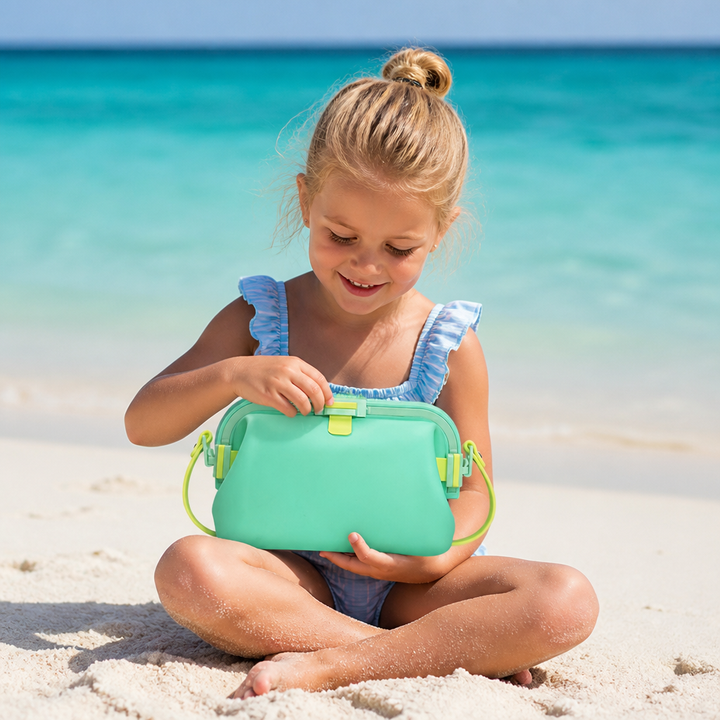 Flexibles Silikon: Wasserdichte Umhängetasche für Kinder, langlebig und leicht zu reinigen, ideal für Outdoor.