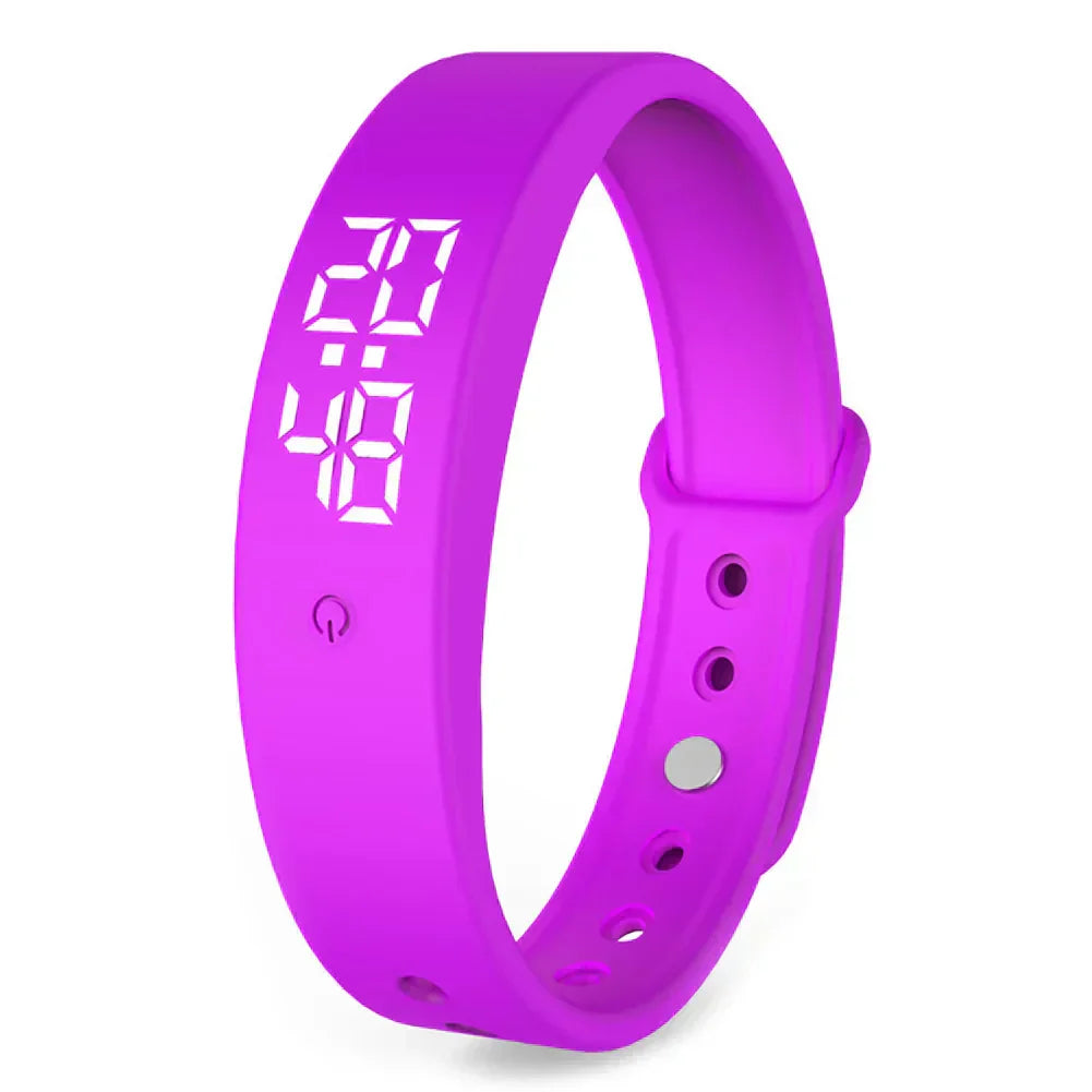 Robuste Sportuhr mit Vibrationsalarm. Wasserdichte Smartwatch mit allen wichtigen Funktionen für Ihr Training.