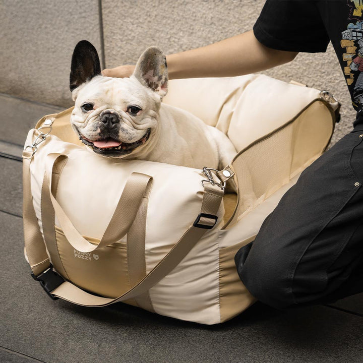 Atmungsaktiver Haustier-Autositz, wasserdicht, für sicheren Transport von Hund oder Katze.