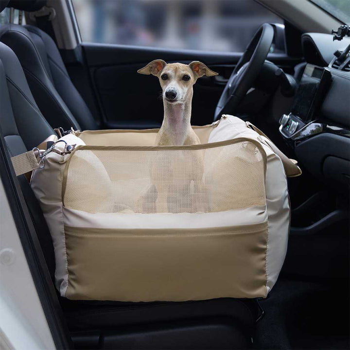 Hundeautositz mit extra Komfort & Sicherheit, wasserdicht und atmungsaktiv für jede Reise.