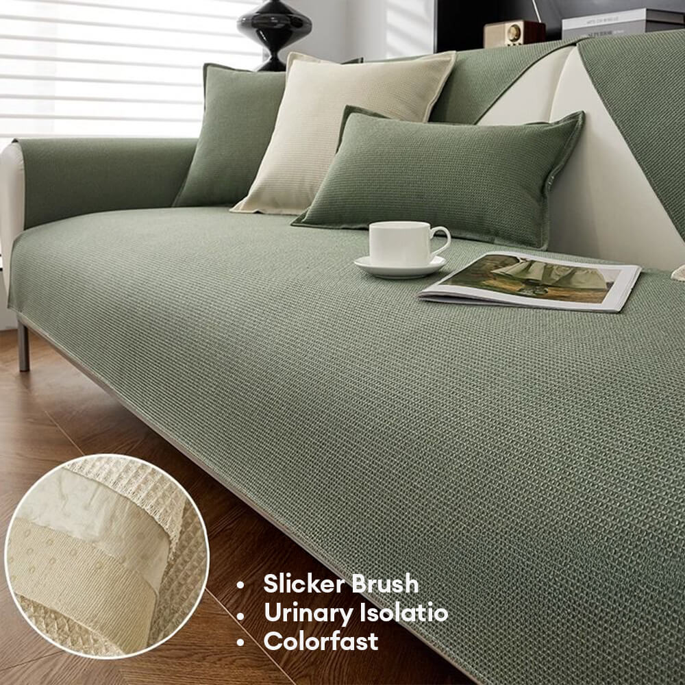 Pflegeleichter, wasserdichter Sofaprotektor in Beige, maschinenwaschbar für hygienische Haustierfreundlichkeit.