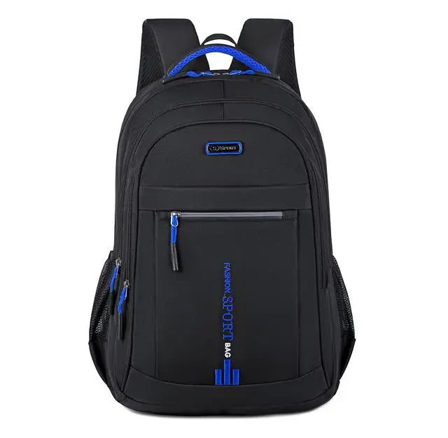 Wasserdichter UrbanGuard Herren Rucksack aus robustem Oxford-Stoff, vielseitig nutzbar für Alltag & Reisen.